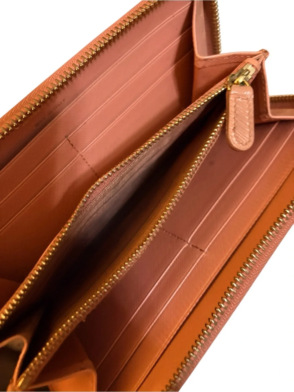 Salvatore Ferragamo Vara Bow Zip Around Continental Long Wallet Pink Saffiano